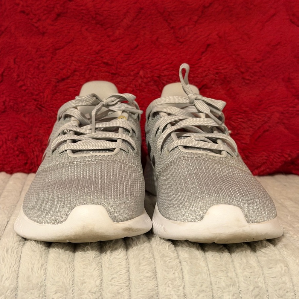 adidas Light Gray Sneakers with Metallic Stripes - Picture 2 of 3